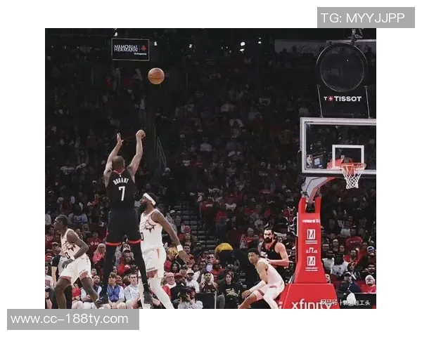 布克首节突破海斯防守时受伤乔丹奥特透露伤退原因